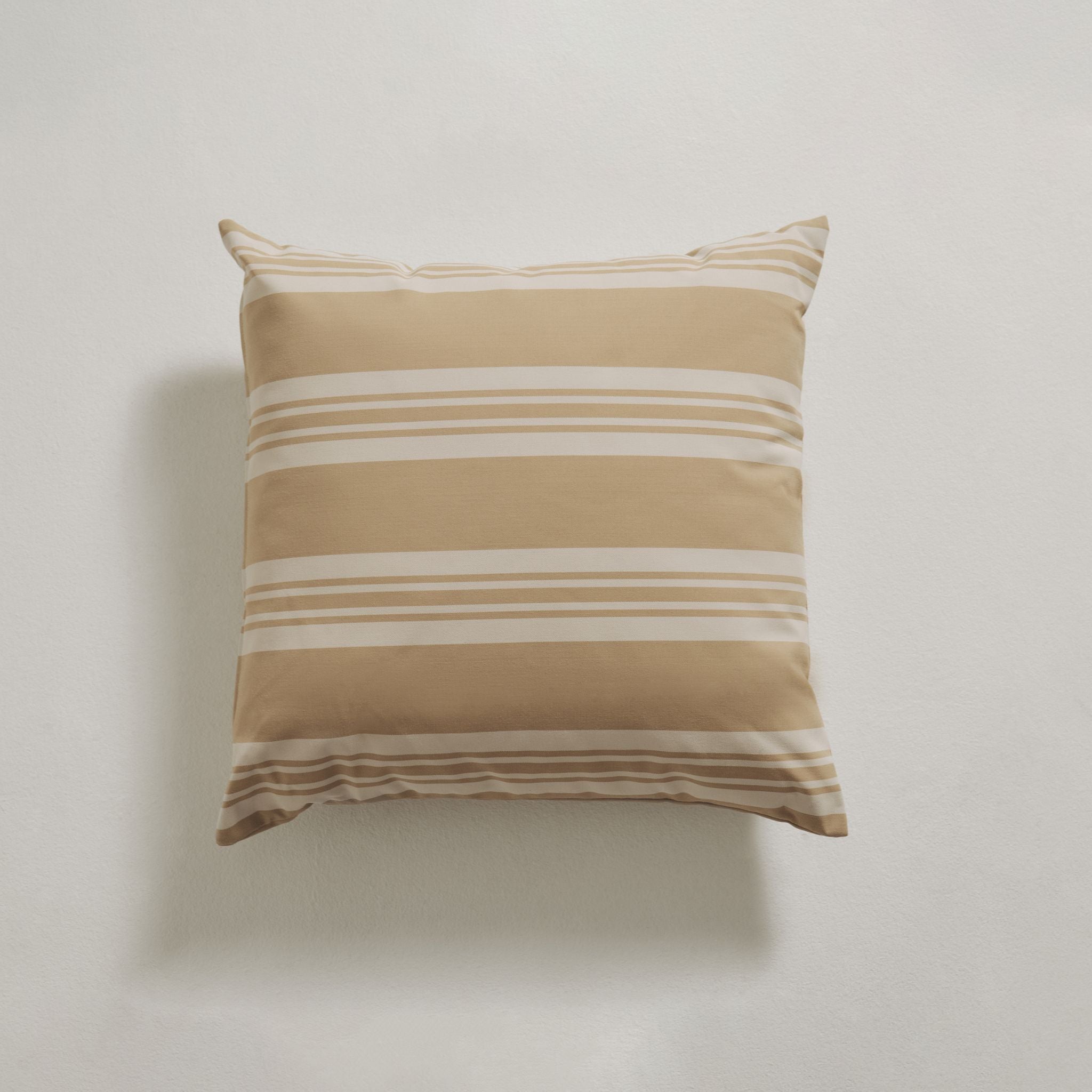 Udendørspude 50x50 - Beige stribet