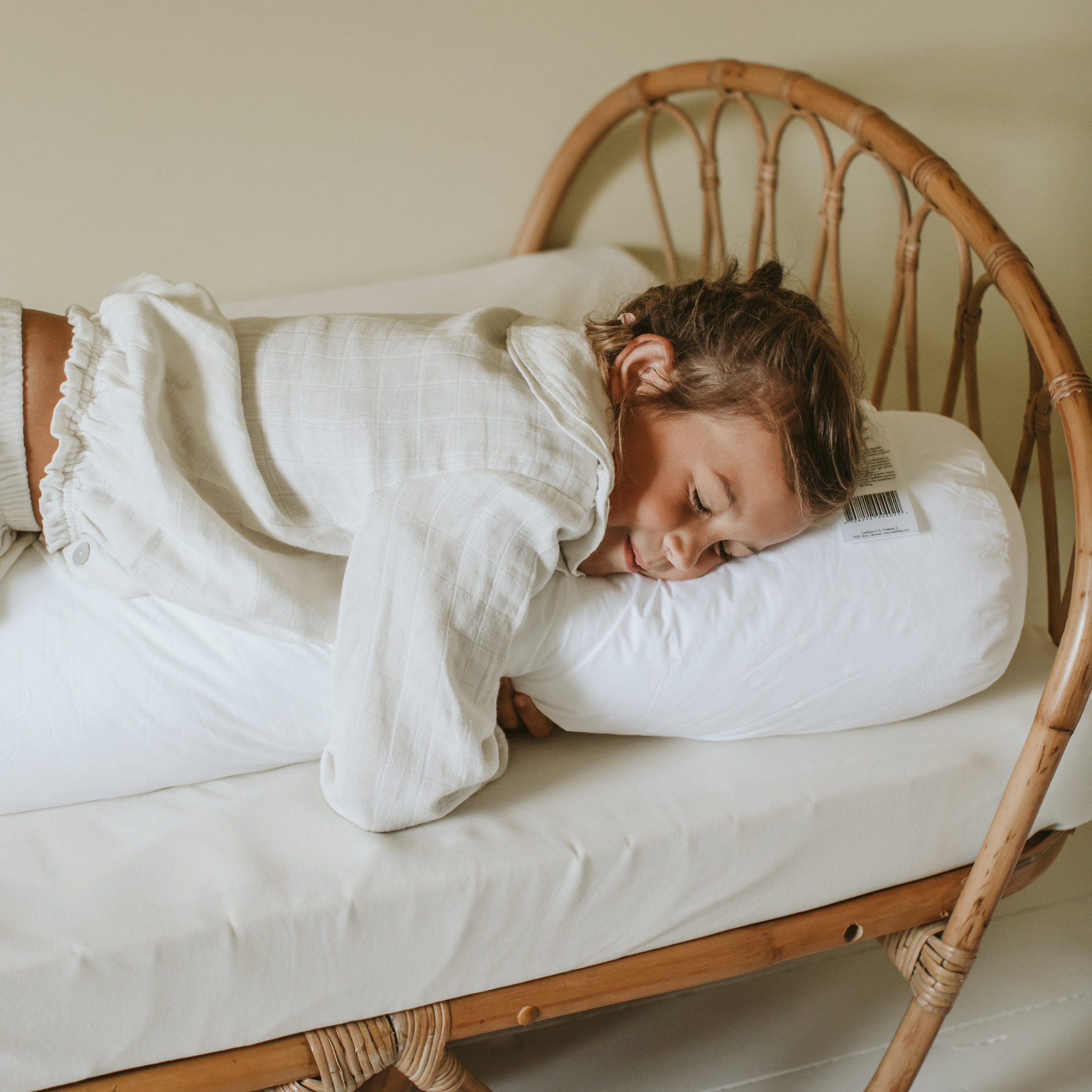 Comfort-I Junior Støttepude inkl. betræk - Hvid