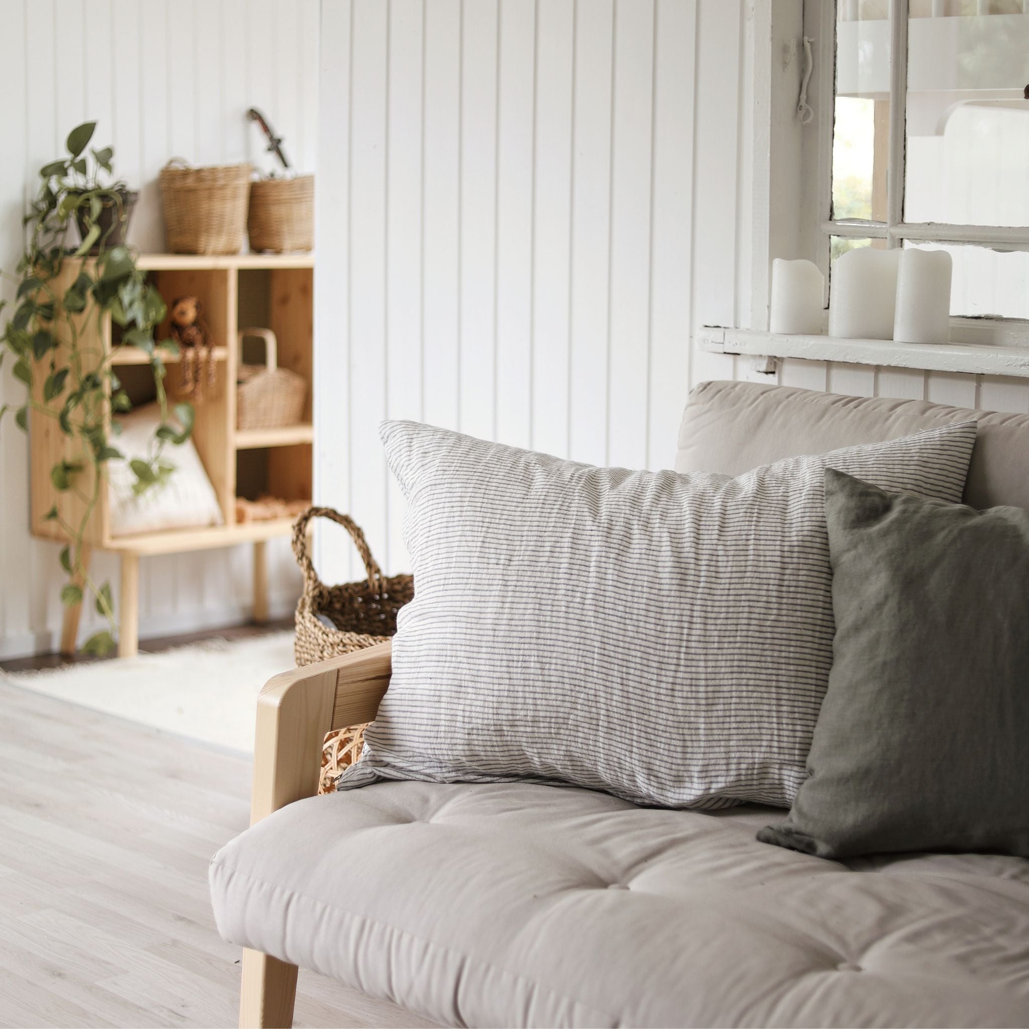 Pyntepude i hør - Stripe