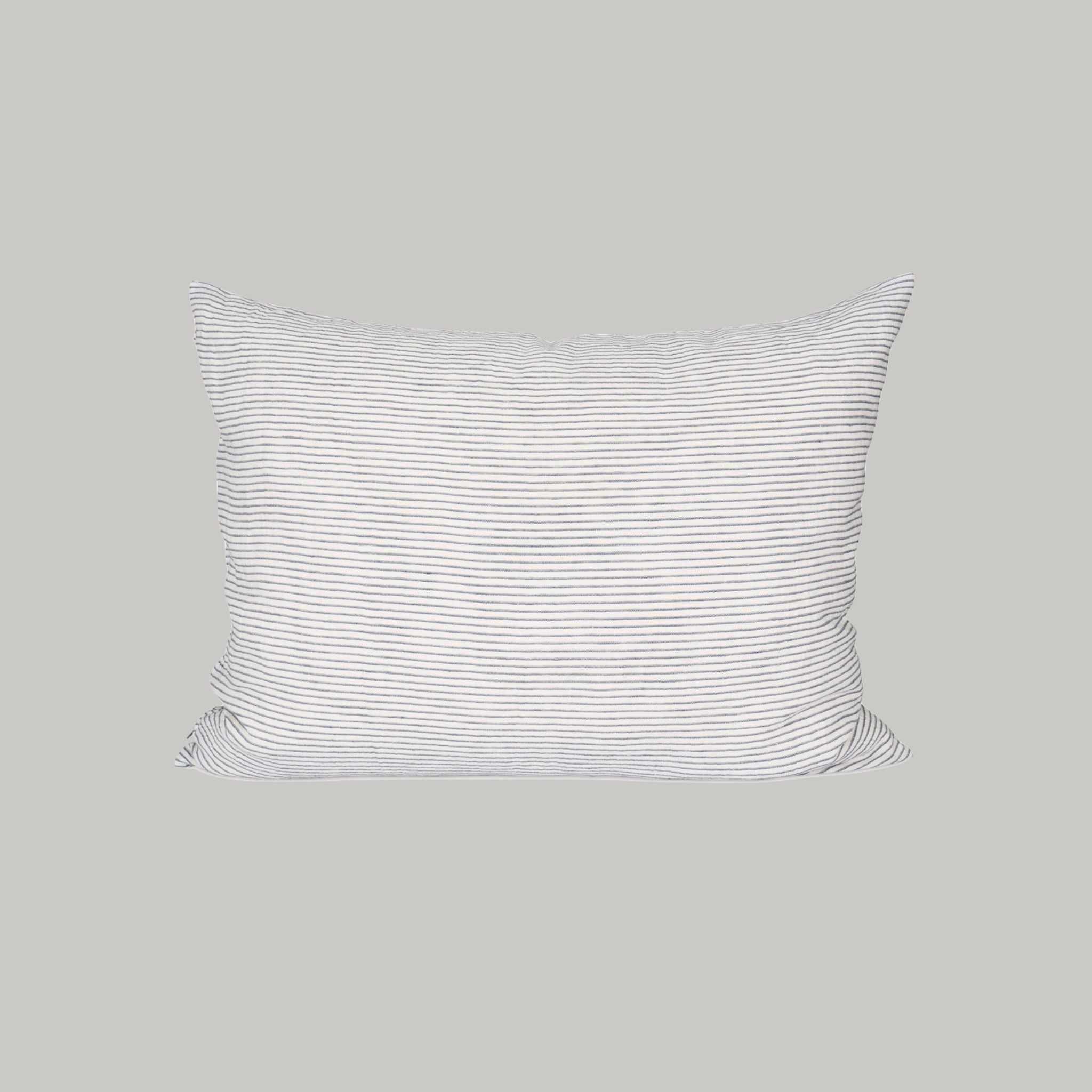 Pyntepude i hør - Stripe - 60x80cm